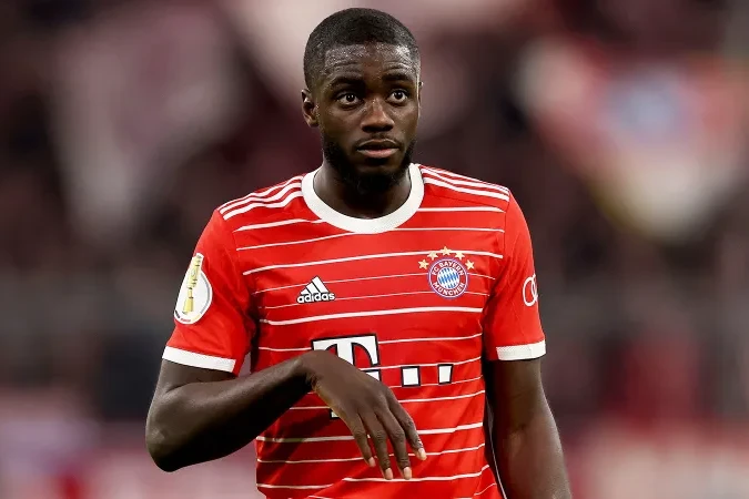 İngiltərənin iki nəhəngi "Bavariya"nın müdafiıçisini istəyir