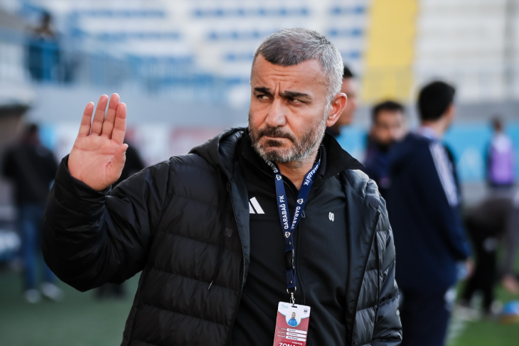 Qurban Qurbanov: "Rəşad Sadıqovdan hər oyunda sürpriz gözləyirik"