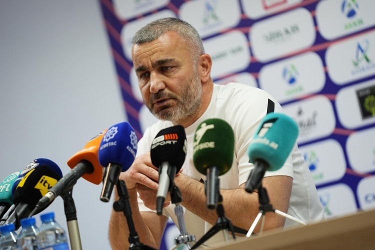 Qurban Qurbanov: "Transferləri mütləq etmək istəyirik"
