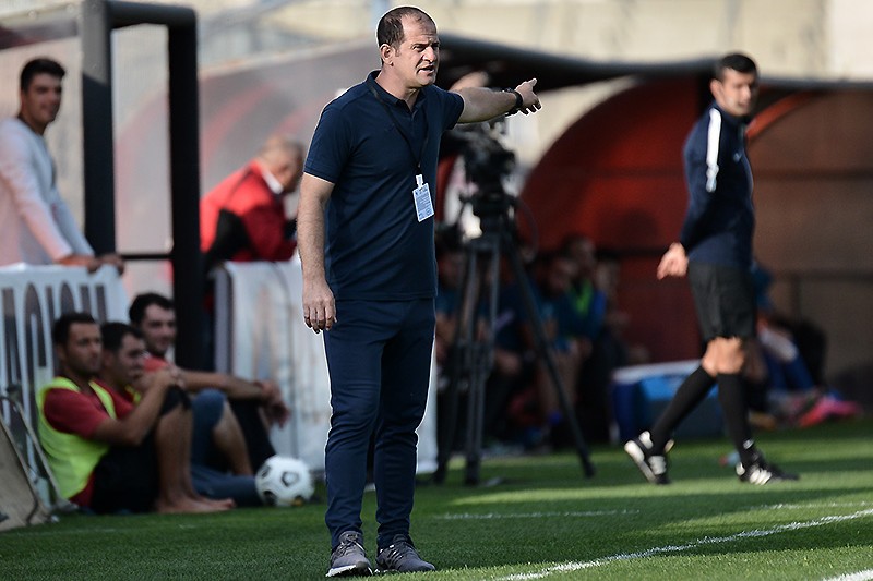 Ən yaxşı olmaq Baxşıyevi sevindirir, ancaq dəyişdirmir:  "Vallah, bu xalları verərdim ki, təki o futbolçular bizimlə olsunlar"