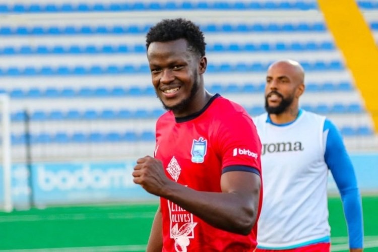 "Zirə"nin futbolçusu üçün 90 dəqiqə