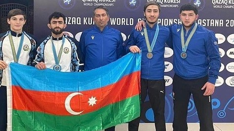 Azərbaycan güləşçiləri Astanadan 4 medalla qayıdır