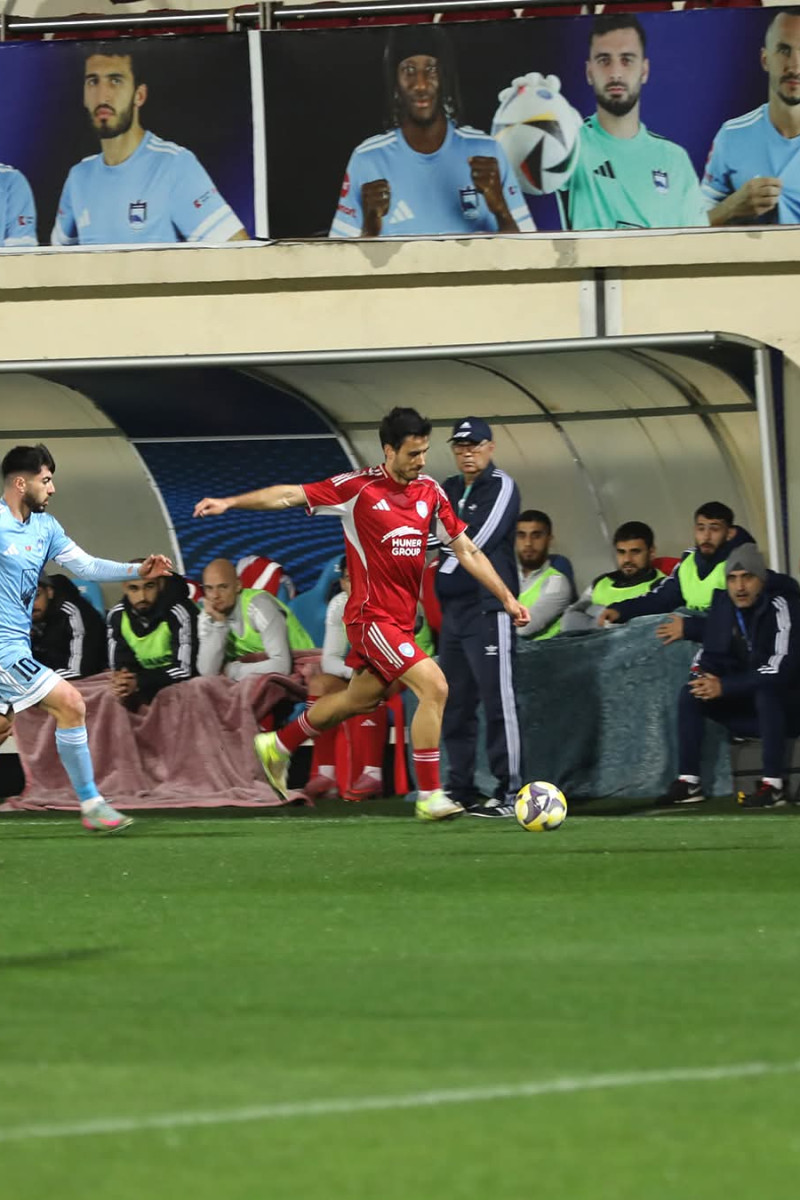 "Qaratallar" "boz qurdlar"a qarşı