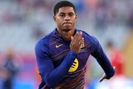 Reşford "Barselona"da qalmaq üçün buna razı olmalıdır