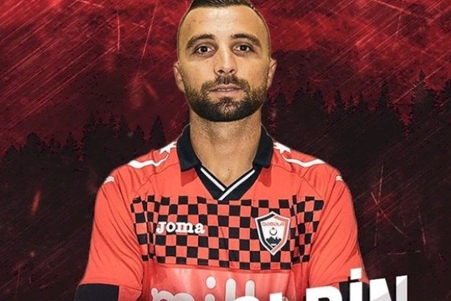 "Qəbələ"nin sabiq futbolçusu: "Klub prezidentinə inanıram"