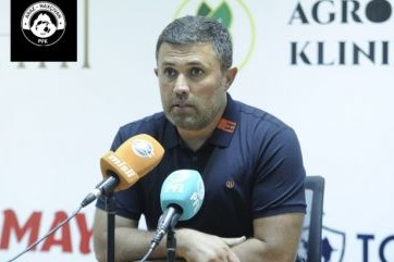  Azər Bağırov: "Uduzsaq da, futbolçularımın yanındayam". 