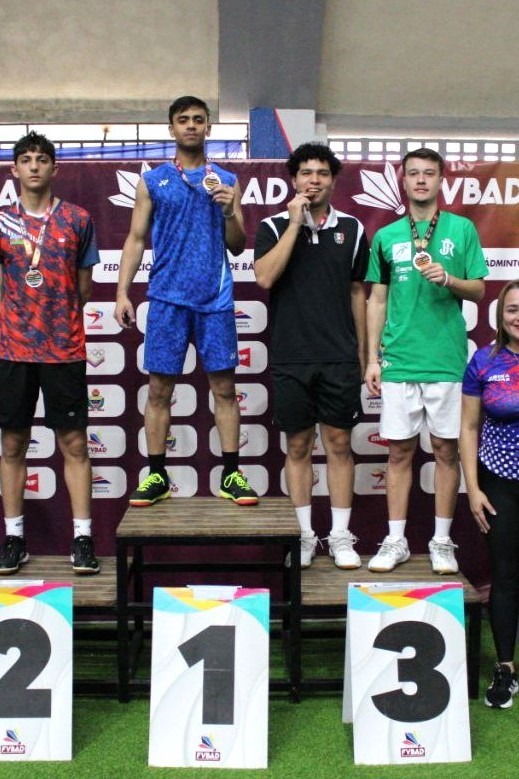 Badmintoçularımızdan Venesuelada 2 gümüş medal