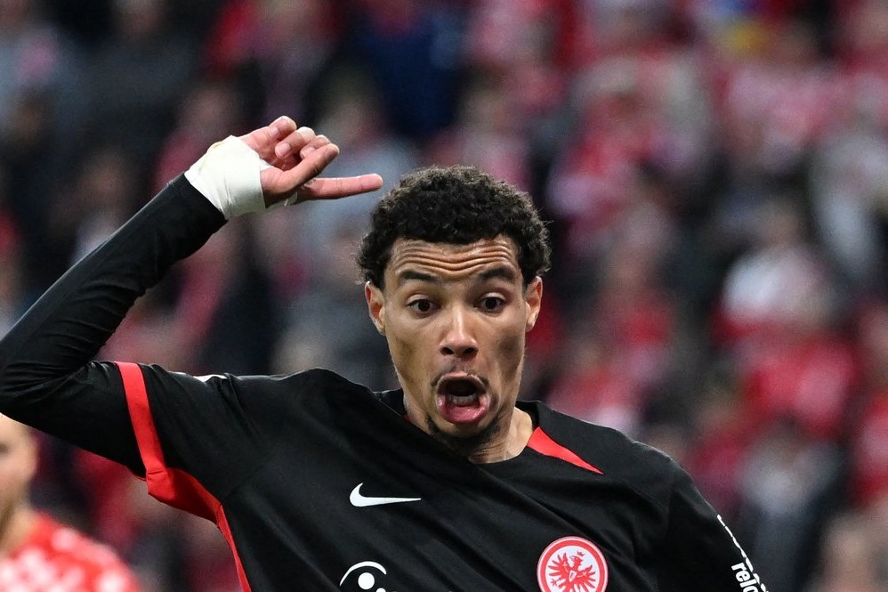“Liverpul” 100 milyon qiyməti olan hücumçunu istəyir