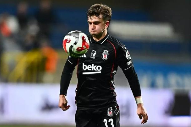 “Beşiktaş”ın futbolçusu sıradan çıxdı