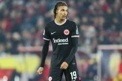 "Ayntraxt"ın qulağına səs çatdı, 20 yaşlı futbolçusuna 70 milyon qiymət qoydu