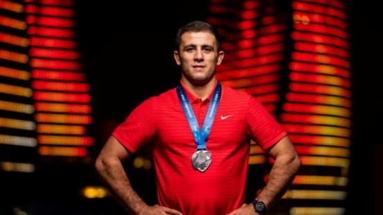 Rafiq Hüseynov Olimpiadaya lisenziya qazandı
