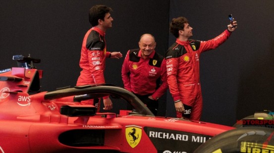 "Ferrari" rəhbəri: "Red Bull" və "Aston Martin" bizdən xeyli öndədi"