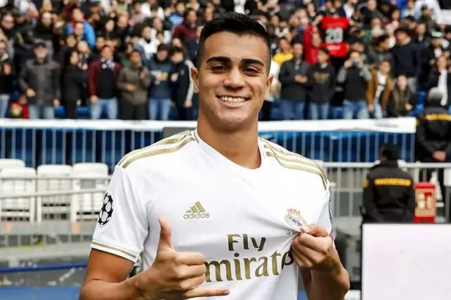 “Real” 30 milyona transfer etdiyi futbolçunu Brazliya klubuna pulsuz buraxdı