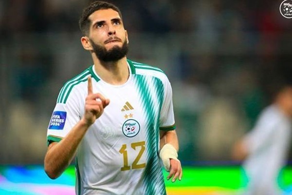 "Qarabağ"dan ayrılan futbolçuya Çindən təklif