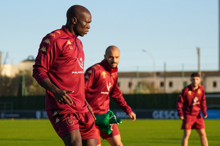 "Neftçi" "Kəpəz"lə oyunun hazırlığını başa vurdu