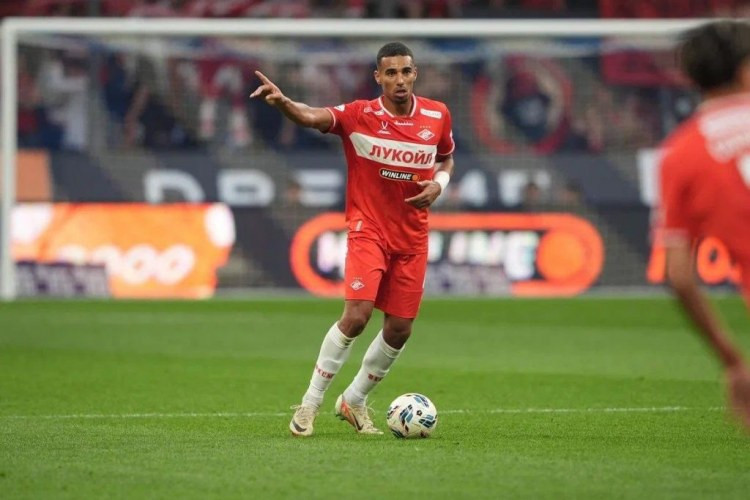 "Beşiktaş" "Spartak"ın müdafiəçisini icarəyə götürməyi planlaşdırır