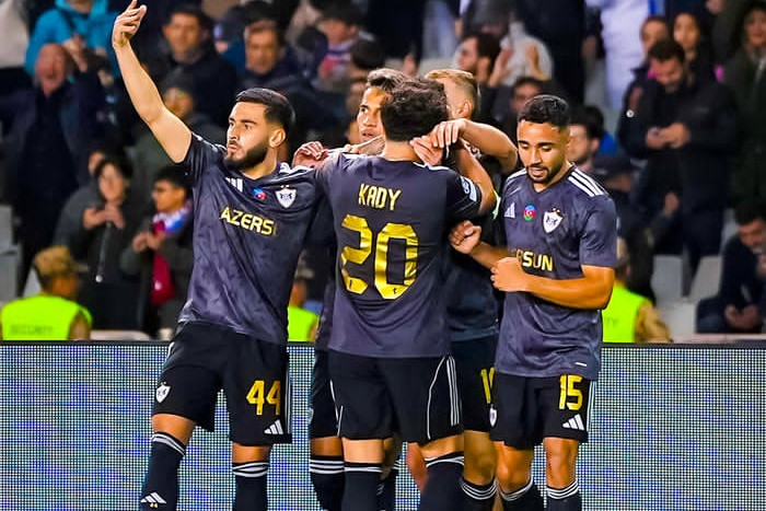 "Qalatasaray" və "Qarabağ"ın oyunu ilk "10-luq"da