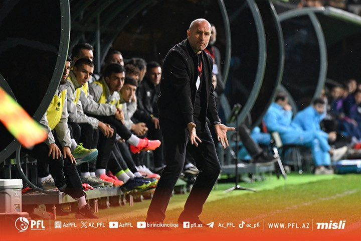 Samir Abasov milli üzvünü əvəzedici heyətə göndərdi