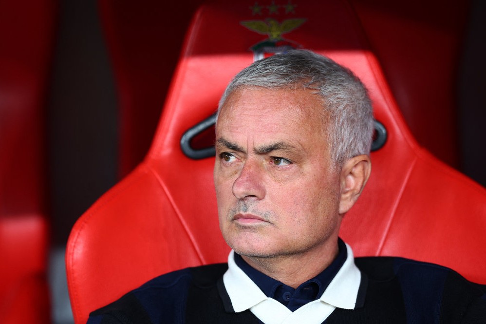 “Qarabağ” Joze Mourinyo üçün yol açdı