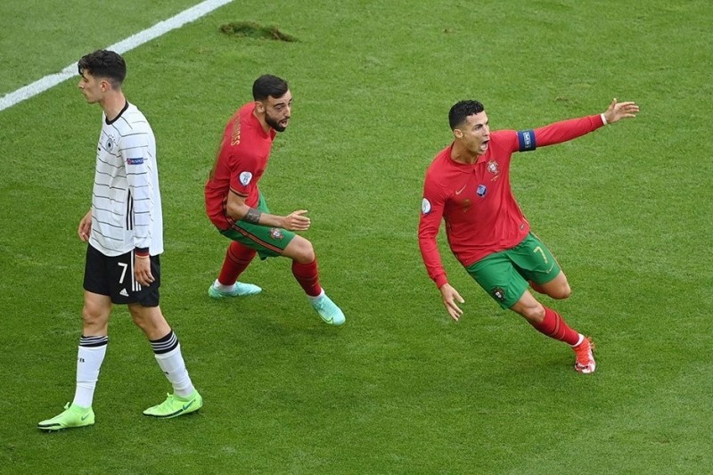 Ronaldo öz rekordunu yenilədi, digər rekorda şərik oldu