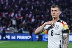 Toni Kroos özünə məxsus rekordu yeniləyib