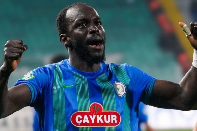 "Zenit" Türkiyə klubunda çıxış edən forvardı transfer edəcək