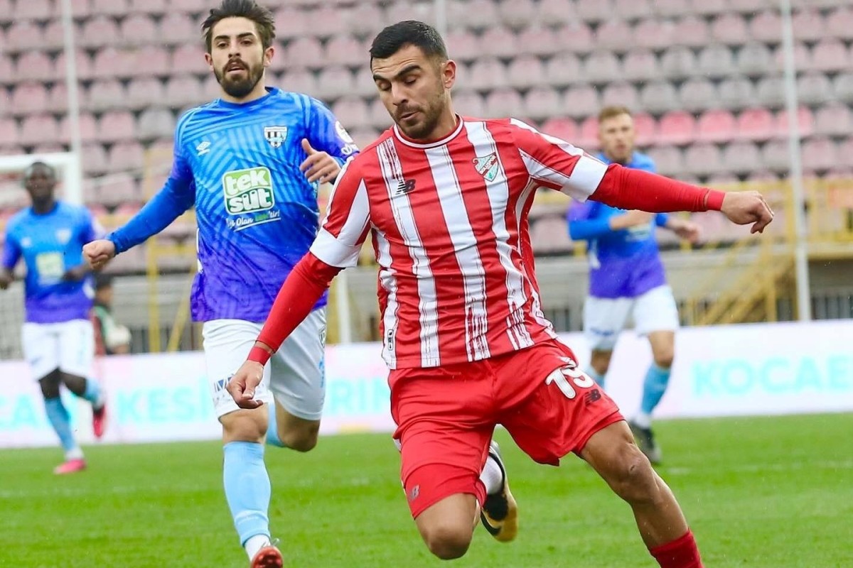 Azərbaycanlı futbolçu böyük hesablı qələbədə iştirak edib