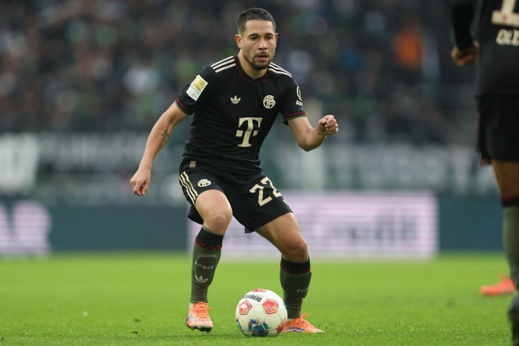 Portuqaliya millisinin üzvü "Benfika"ya keçə bilər