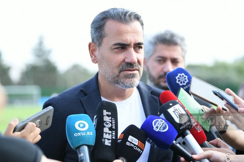 “Neftçi”nin icraçı direktoru: "Komanda yeni mövsümdə kuboklar qazanmaq niyyətindədir"
