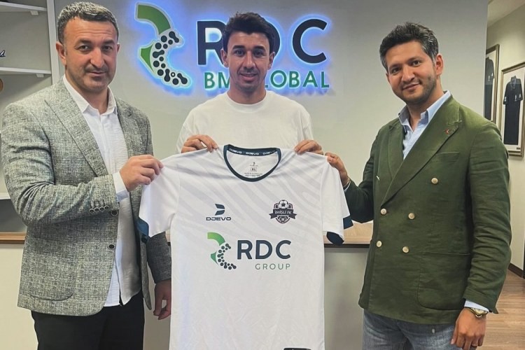 "Neftçi"dən ayrılan futbolçu "İmişli"də - RƏSMİ