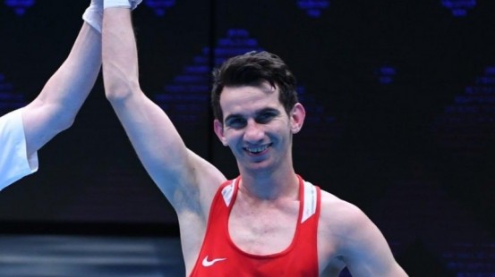 AÇ: Azərbaycanlı boksçu İrəvanda qızıl medal qazandı