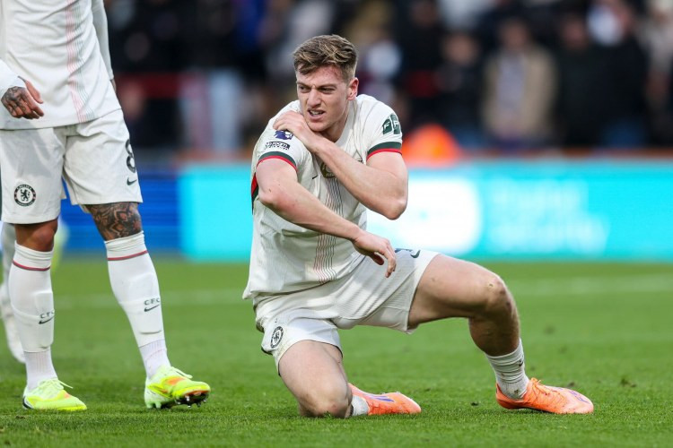 "Çelsi"nin hücumçusu zədələndi