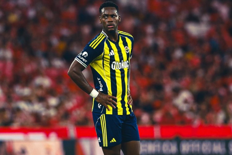 "Fənərbaxça"nın 4 futbolçusu "Ştutqart"a qarşı oynamayacaq