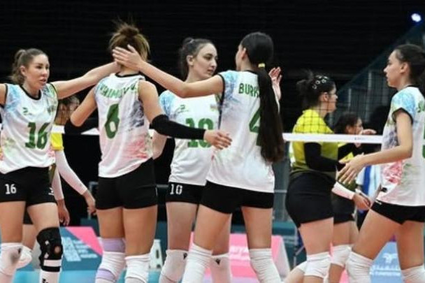 Voleybol millimiz Türkiyəyə məğlub oldu