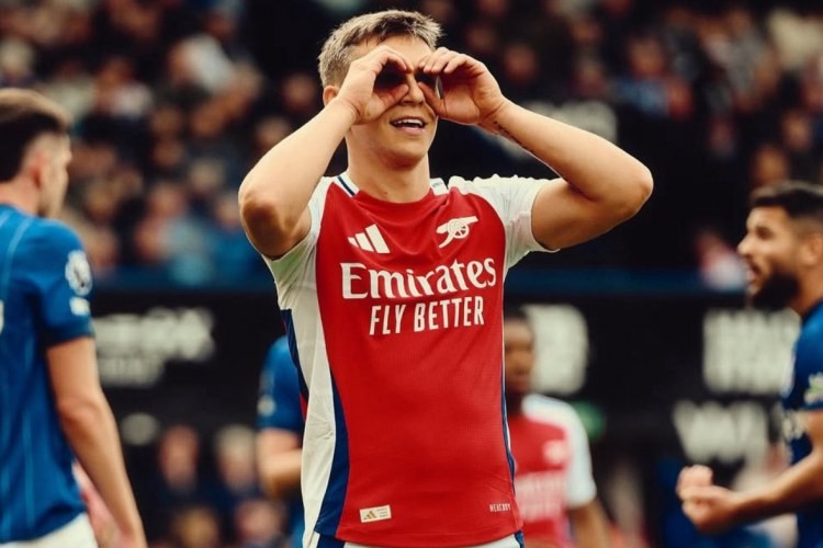 "Fənərbaxça" "Arsenal"ın futbolçusunu transfer etmək istəyir