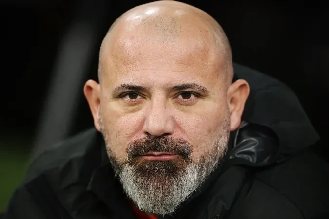 "Srvena Zvezda" yeni baş məşqçi ilə anlaşıb