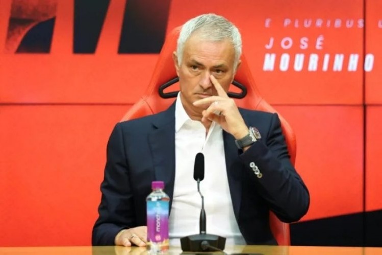 Mourinyo "Benfika"nın "Qarabağ"a məğlubiyyətini şərh etdi