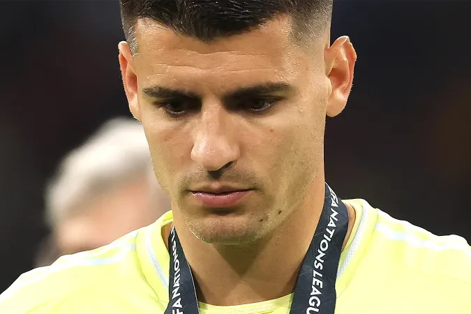 “Qalatasaray” ispan hücumçu ilə vidalaşdı