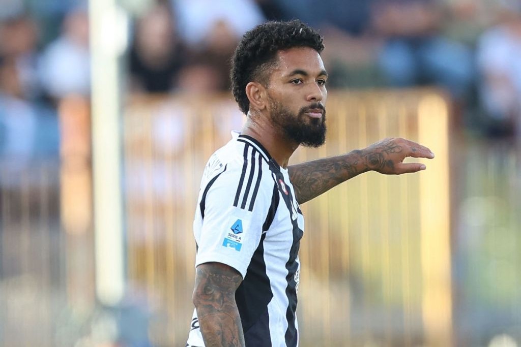 51 milyonluq transfer yeni klub axtarışına başladı