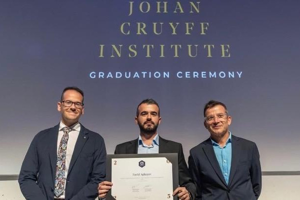 “Qarabağ”ın meneceri Yohan Kroyf institutunun mükafatını alıb