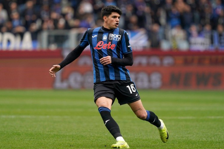 İtaliya millisinin üzvü uzun müddət oynamayacaq