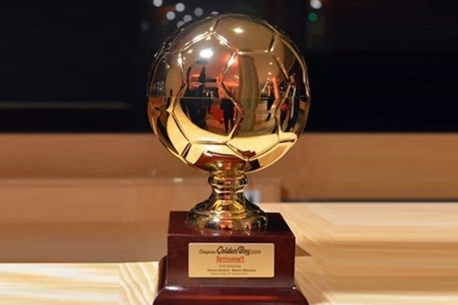 İki türk futbolçu “Golden Boy"a namizəddir