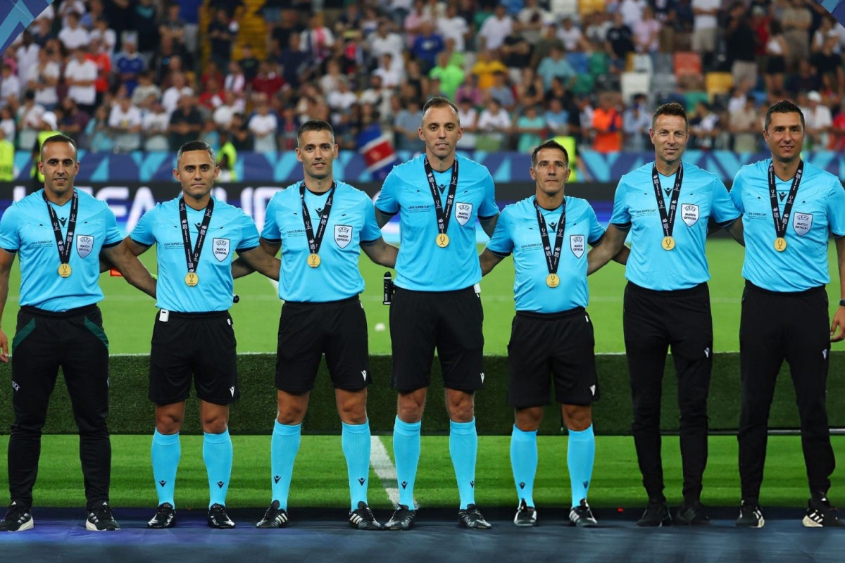 UEFA Superkubok matçından sonra azərbaycanlı hakimi təltif etdi