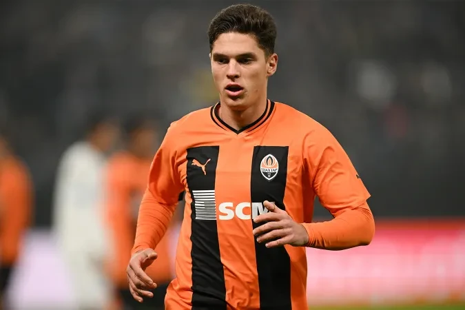 İngiltərə klubu ukraynalı futbolçuya görə 35 milyon xərcləməyə hazırdır