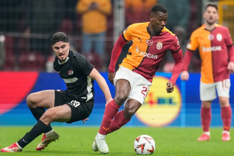 Moskva klubu müdafiəçiyə görə “Qalatasaray”la danışıqlara başlayıb