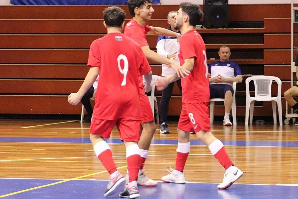 U-19 turnirə qələbə ilə başladı