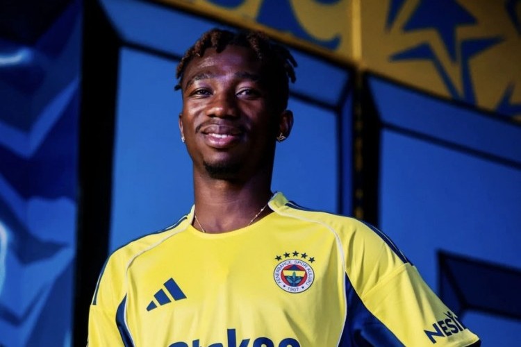 "Fənərbaxça" malili hücumçunu transfer etdi - RƏSMİ