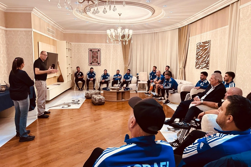 İsrailin Azərbaycandakı səfirliyi amputant futbolçulardan ibarət yığmanı qəbul edib