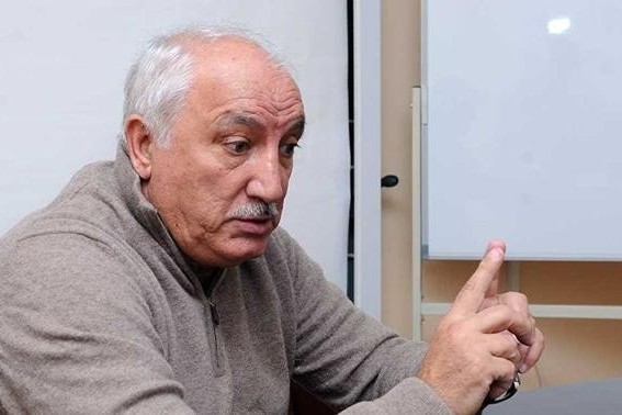 Ağasəlim Mircavadov: "Bizim ən böyük problemimiz yerli mütəxəssislərə inamsızlıqdır"