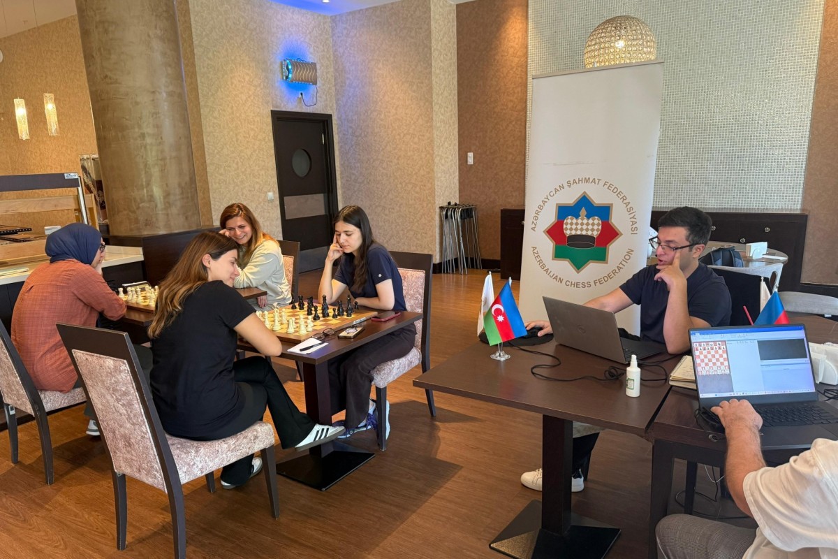 Xanım şahmatçılarımız qitə çempionatına hazırlıq üçün kurort şəhərinə üz tutdu